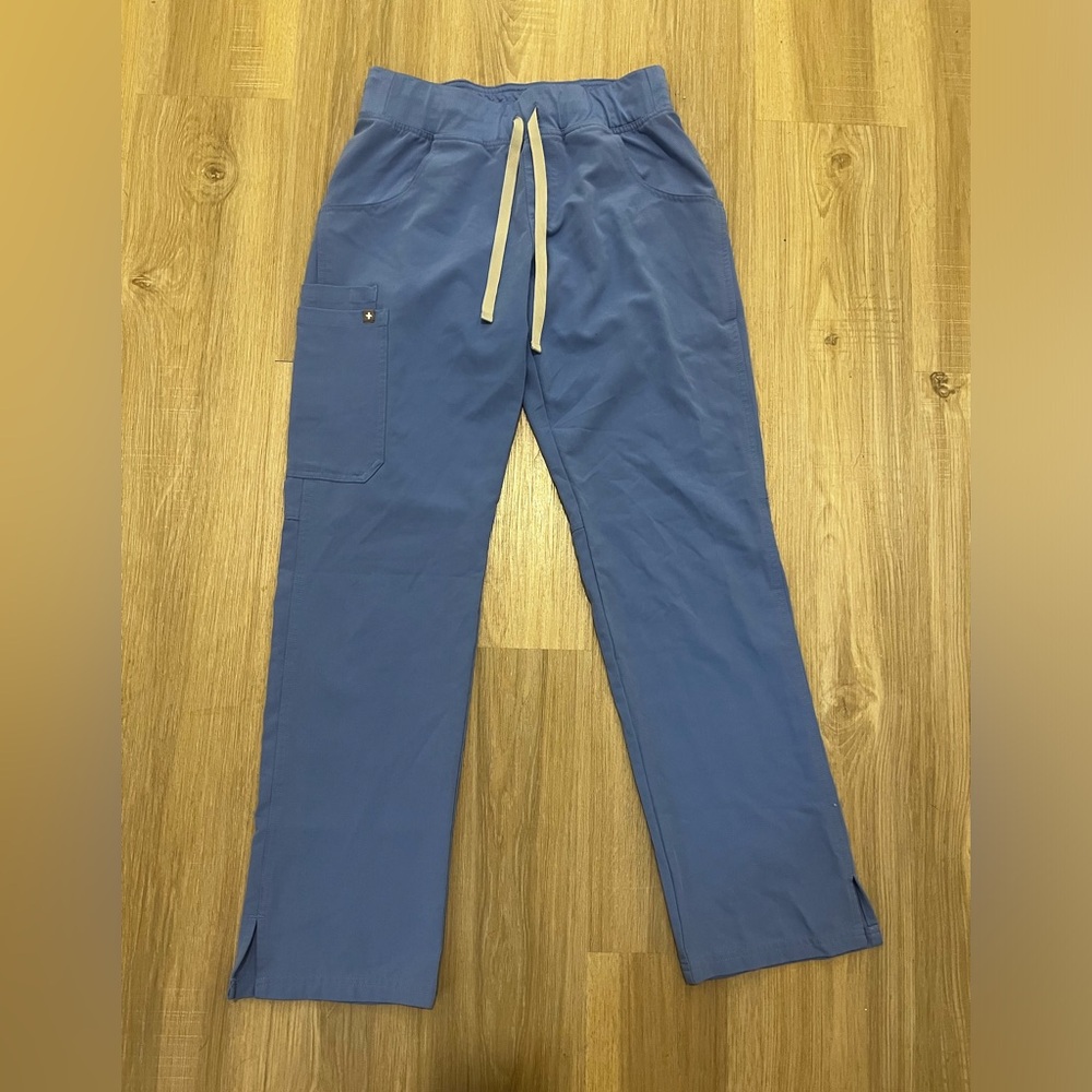 Small blue figs scrub pants . Technical collection